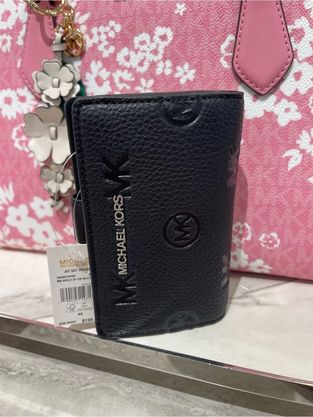 Michael Kors Jet Set Travel Medium Logo Debossed Billfold Wallet Black NWT